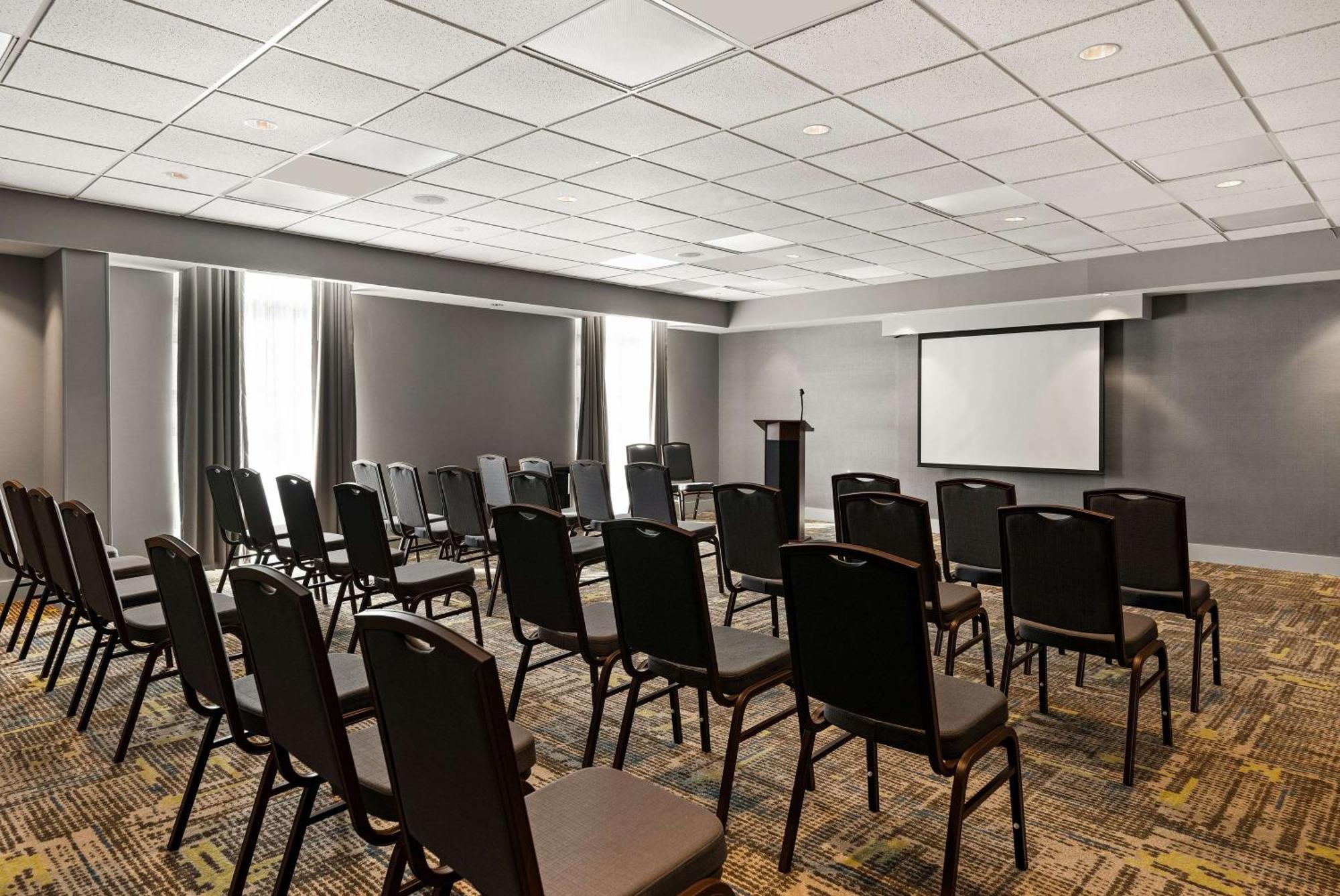 Hampton Inn & Suites Poughkeepsie Spackenkill Luaran gambar