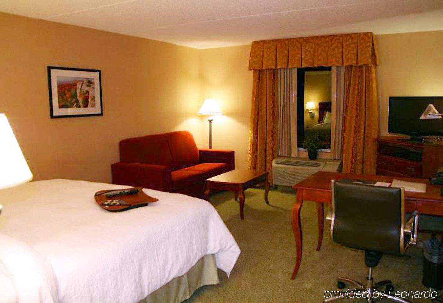Hampton Inn & Suites Poughkeepsie Spackenkill Bilik gambar